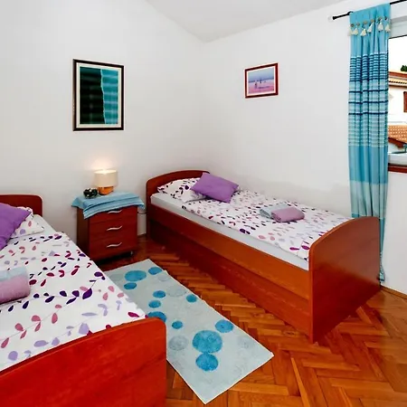 Oazis Vabriga A4+1 Two Bed *