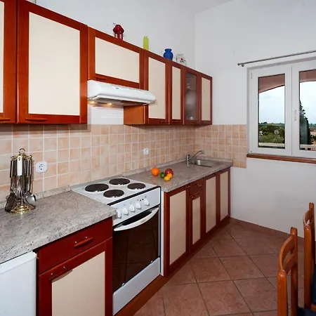 Oazis Vabriga A4+1 Two Bed Lejlighed *