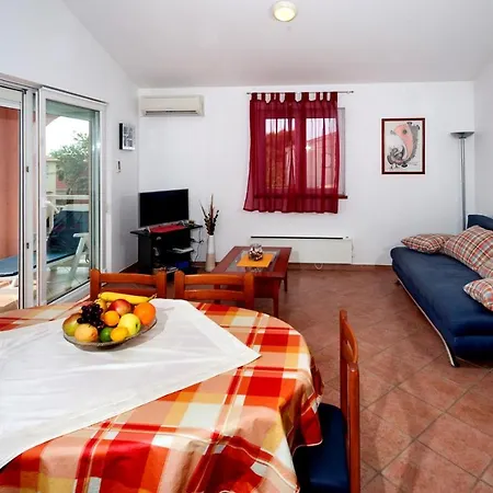 Oazis Vabriga A4+1 Two Bed