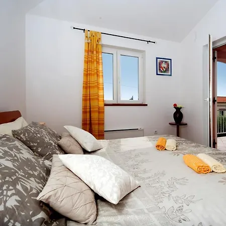 Oazis Vabriga A4+1 Two Bed *